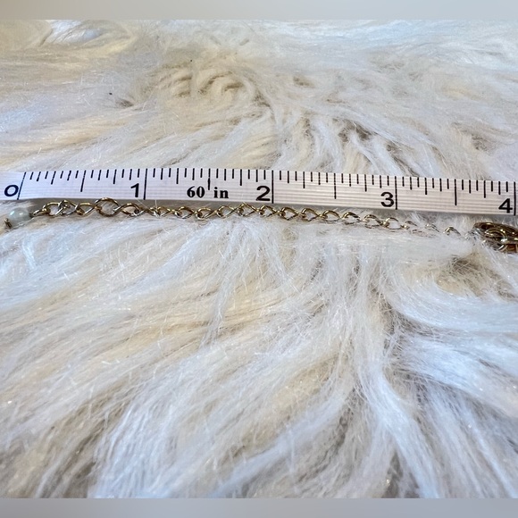 Vintage GV9 Gold
Just the necklace - Picture 7 of 8